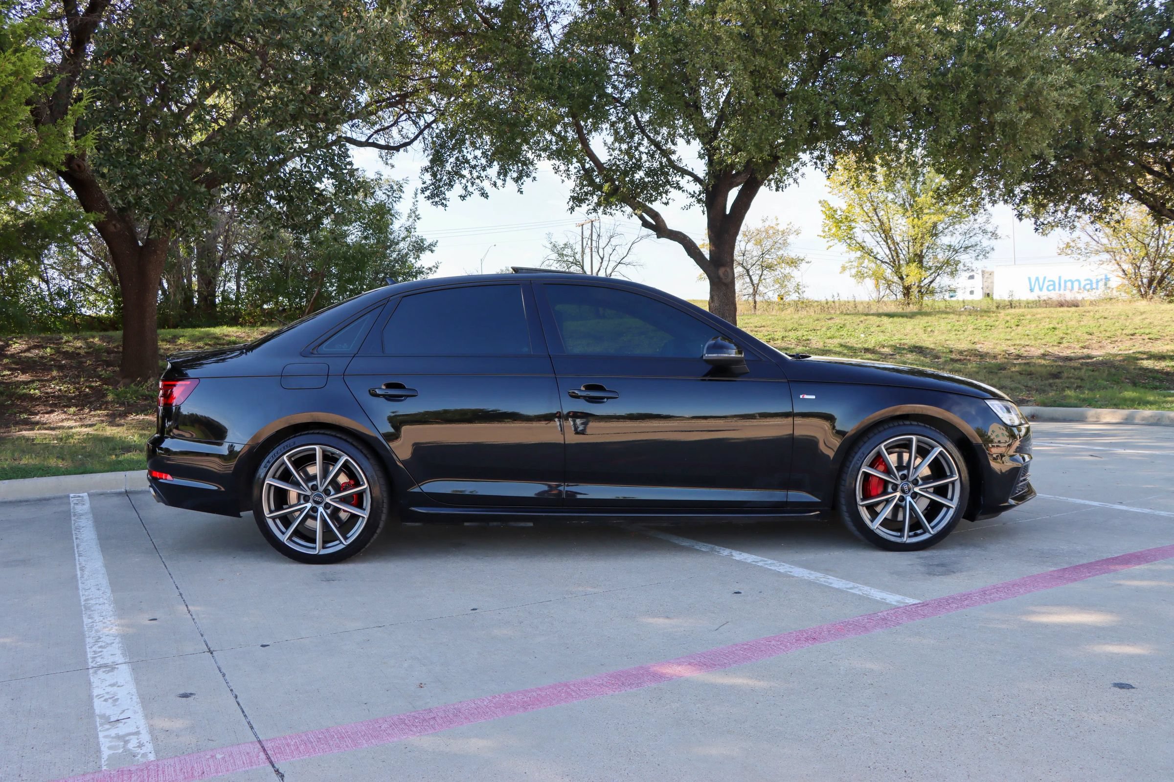Used 2018 Audi A4 2.0T Premium Plus w/ Premium Plus Package AWD/4WD image 8