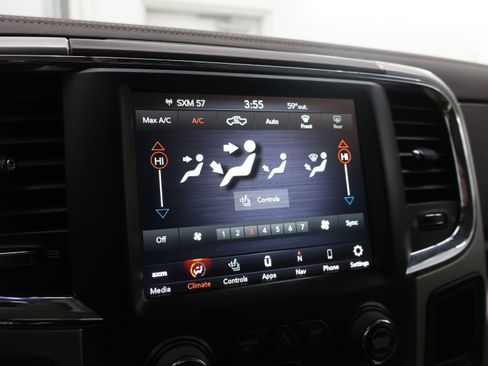 Used 2018 RAM 3500 Laramie image 51