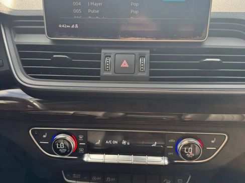 Used 2018 Audi Q5 2.0T Premium AWD/4WD image 48