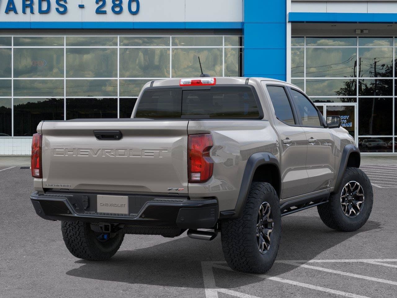 New 2026 Chevrolet Colorado ZR2 w/ Technology Package AWD/4WD image 4