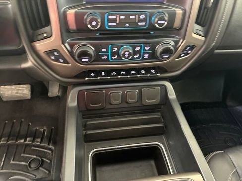 Used 2018 GMC Sierra 1500 Denali w/ Denali Ultimate Package image 21