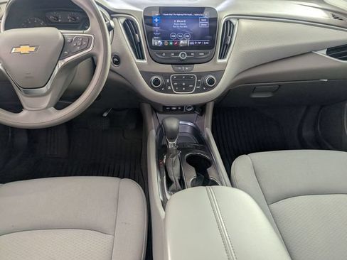 Used 2024 Chevrolet Malibu LT FWD image 24