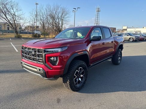 New 2026 GMC Canyon AT4X w/ LPO, Black Badging Package image 3
