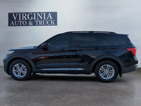 Used 2020 Ford Explorer XLT w/ Class III Trailer Tow Package RWD image 2
