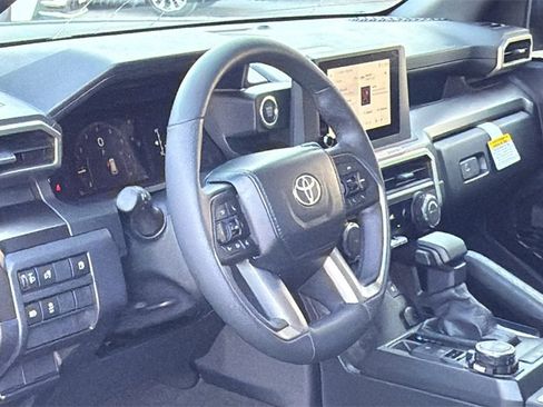 New 2026 Toyota 4Runner SR5 image 9