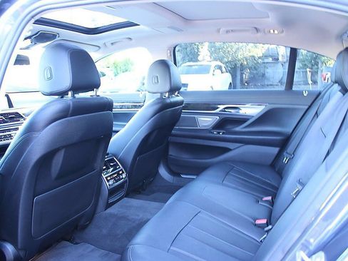 Used 2016 BMW 740i RWD image 16