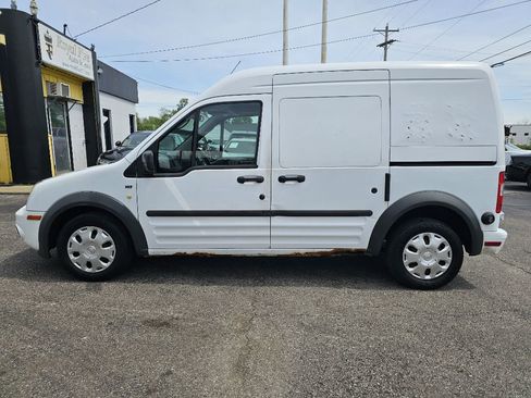 Used 2010 Ford Transit Connect XLT FWD image 9