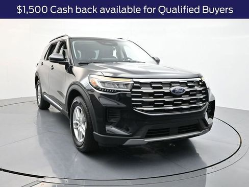 New 2025 Ford Explorer Active image 1