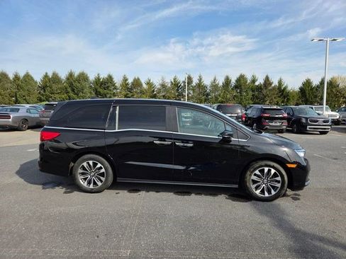Used 2023 Honda Odyssey EX-L image 17