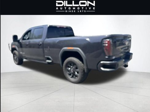 Used 2024 GMC Sierra 2500 AT4 w/ AT4 Premium Plus Package AWD/4WD image 9