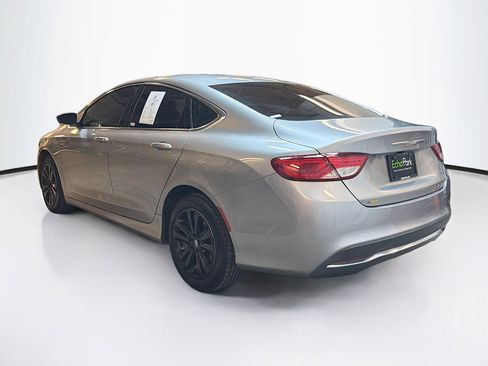 Used 2016 Chrysler 200 Limited FWD image 5