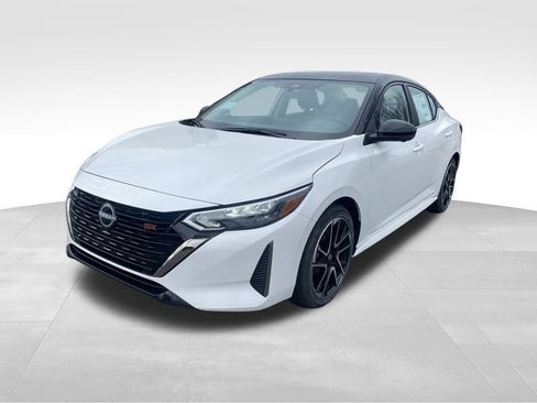 New 2025 Nissan Sentra SR w/ SR Premium Package image 7