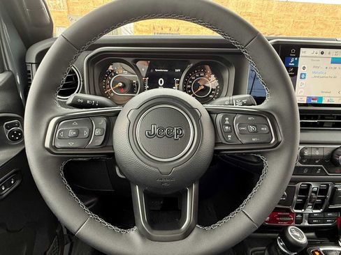 New 2026 Jeep Gladiator Mojave w/ Safety Group image 9