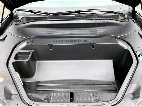 Used 2025 Ford Mustang Mach-E GT AWD/4WD image 37