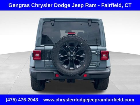 Certified 2025 Jeep Wrangler Unlimited Sahara AWD/4WD image 6