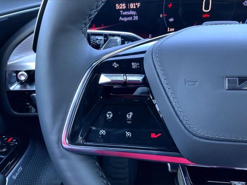 New 2026 Cadillac Lyriq V image 24