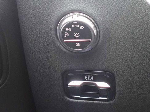 New 2026 Mercedes-Benz GLC 300 GLC 300 image 33