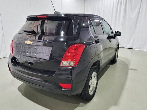 Used 2020 Chevrolet Trax LS w/ Tint and Cruise Package image 16