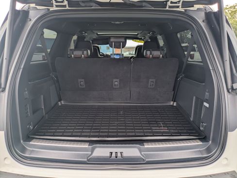 Used 2023 Lincoln Aviator Black Label w/ Class IV Trailer Tow Package image 11