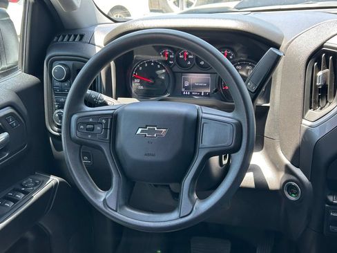 Used 2024 Chevrolet Silverado 1500 Custom Trail Boss w/ LPO, Dark Essentials Package AWD/4WD image 40