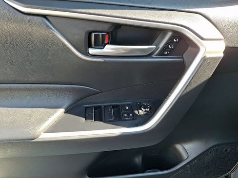 Certified 2021 Toyota RAV4 XLE Premium AWD/4WD image 12