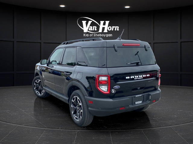 Used 2023 Ford Bronco Sport Outer Banks AWD/4WD image 5