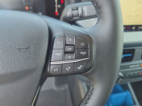 New 2025 Ford Maverick XLT w/ XLT Luxury Package image 22