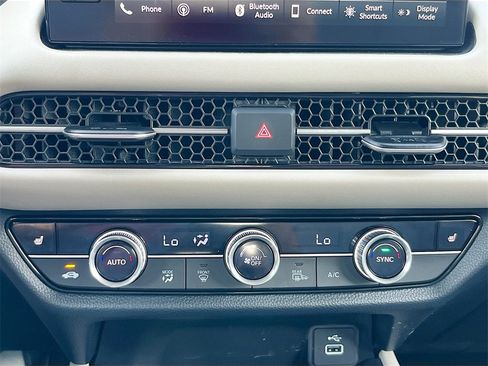 Used 2025 Honda HR-V EX-L image 15