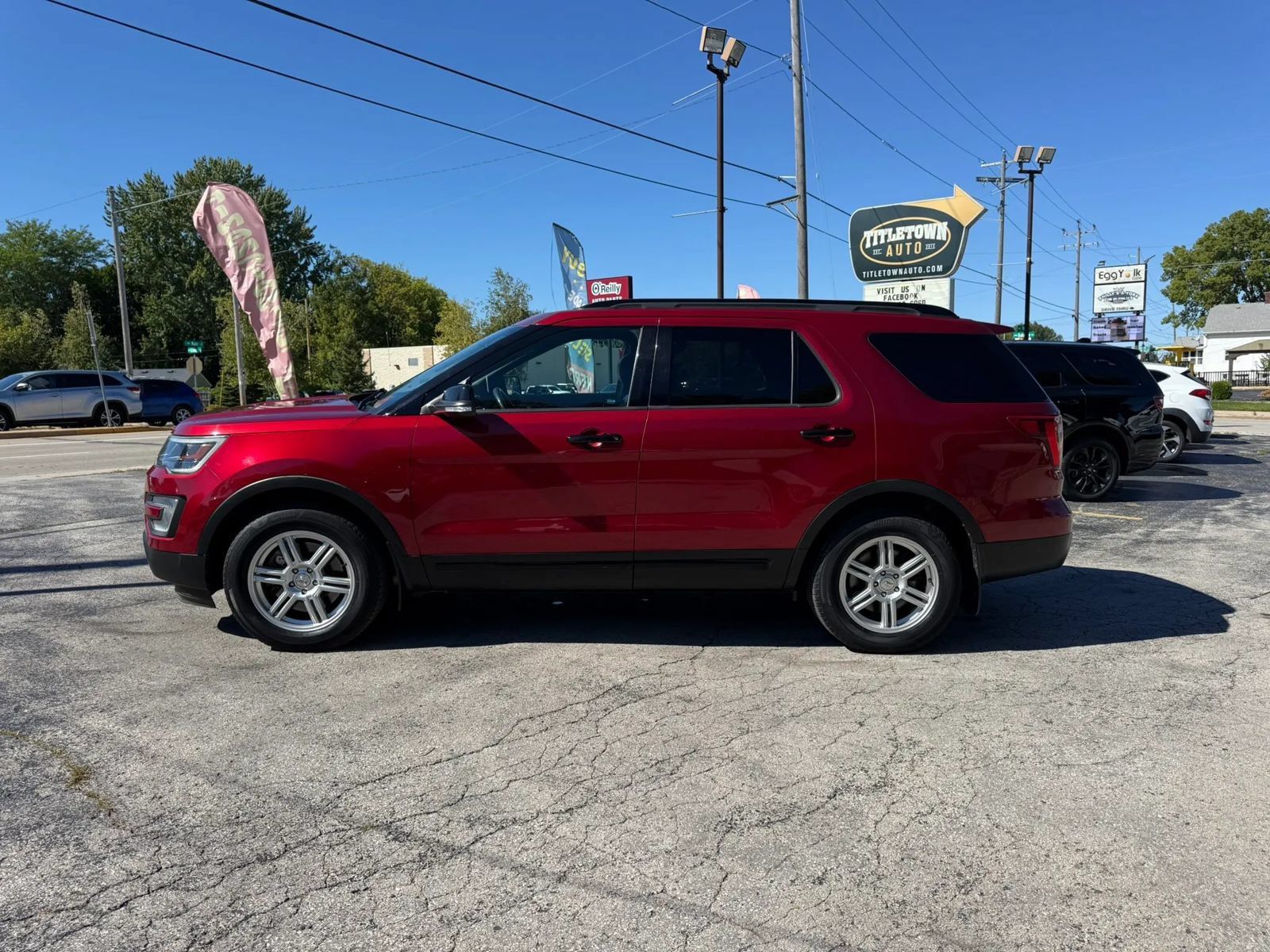 Used 2017 Ford Explorer Sport AWD/4WD image 2