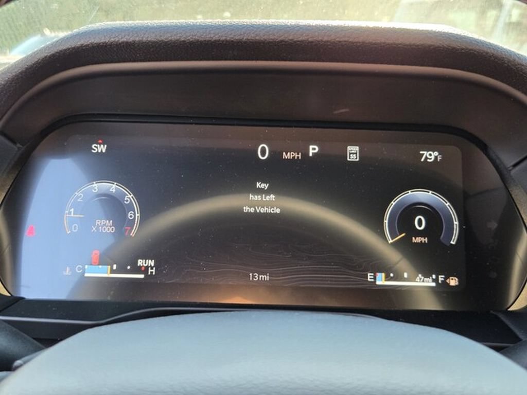 New 2027 Jeep Grand Cherokee Limited RWD image 25