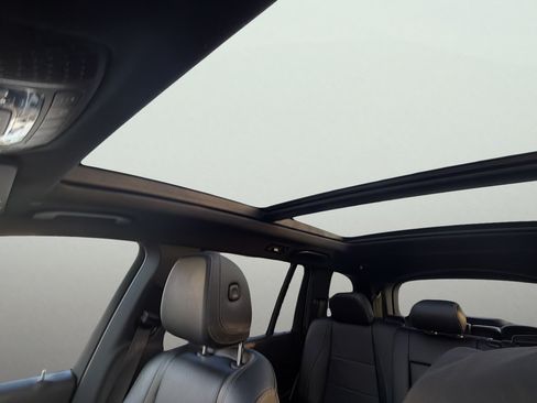 Certified 2023 Mercedes-Benz GLS 450 4MATIC image 18
