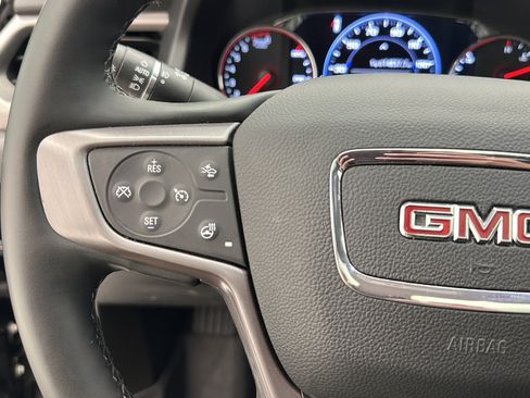 Used 2023 GMC Acadia AT4 w/ Technology Package AWD/4WD image 22