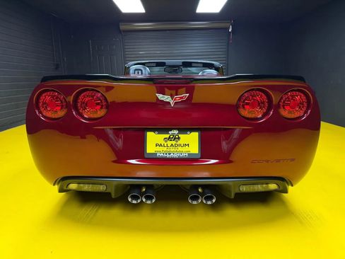 Used 2006 Chevrolet Corvette Convertible w/ Preferred Equipment Group RWD image 5