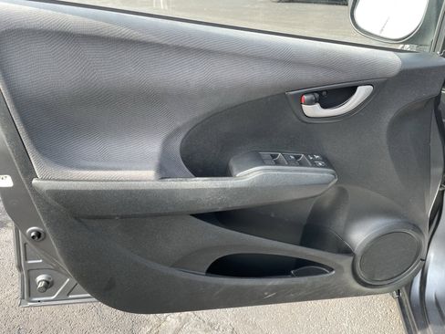 Used 2013 Honda Fit image 11