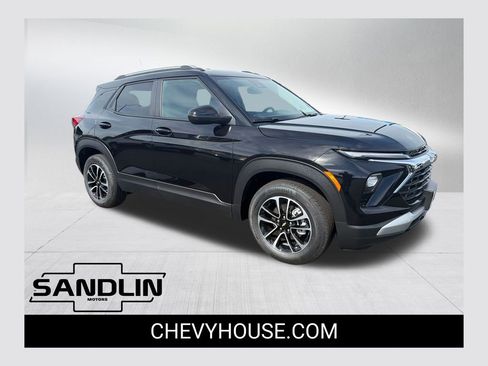 New 2026 Chevrolet TrailBlazer LT image 1