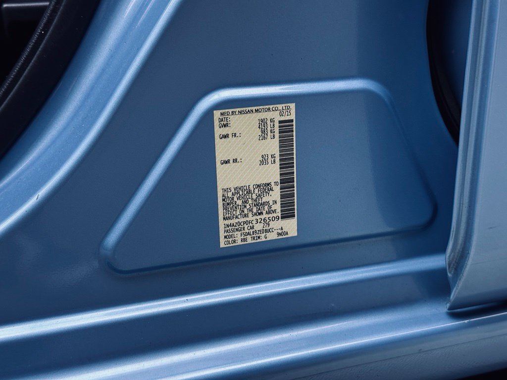 Used 2015 Nissan Leaf S FWD image 41