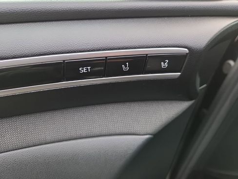 Used 2022 Hyundai Tucson Limited image 21