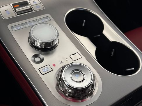 New 2026 Genesis GV70 3.5T Sport Advanced AWD/4WD image 22