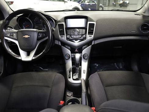 Used 2014 Chevrolet Cruze LT w/ Technology Package FWD image 20