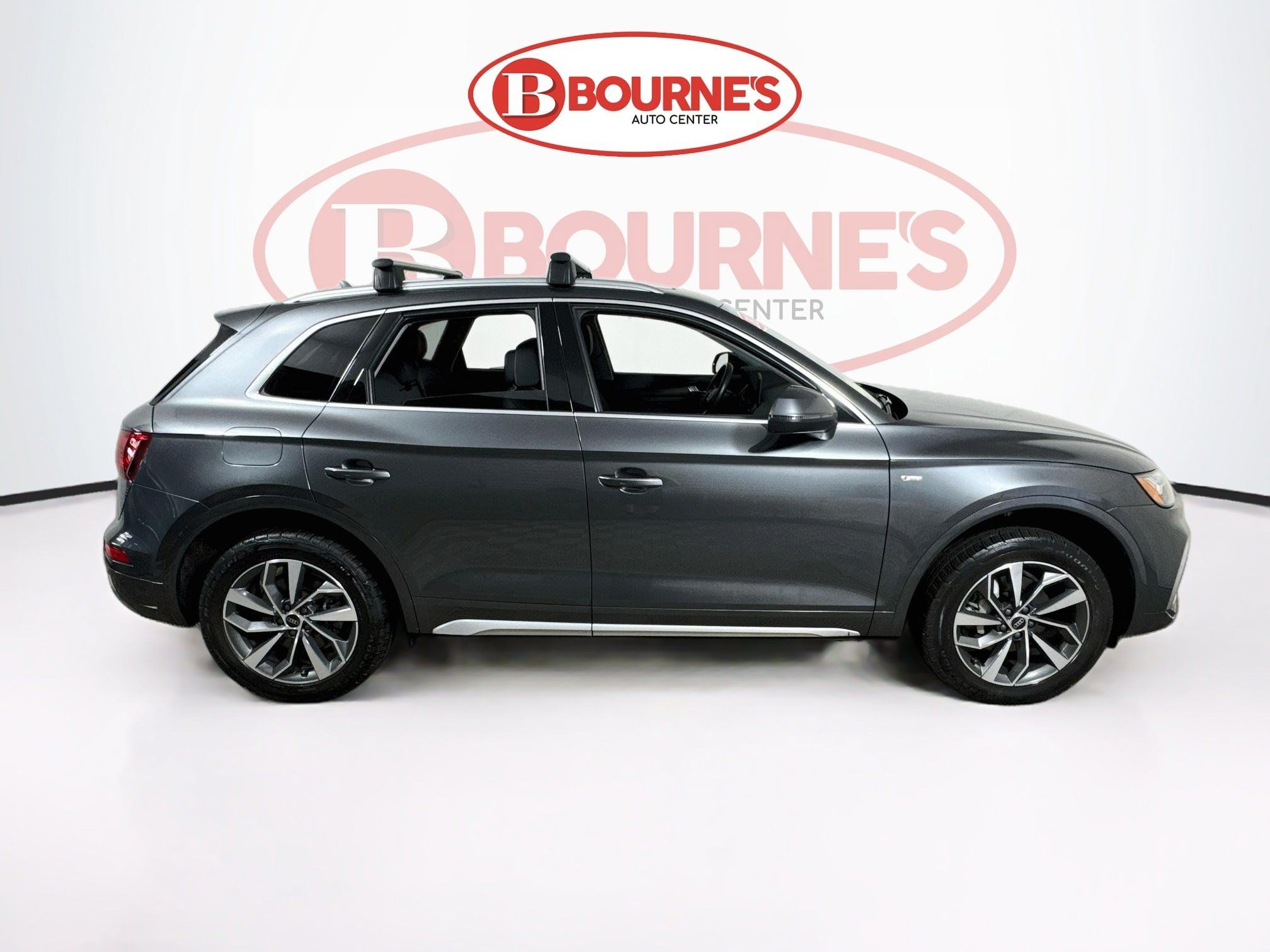 Used 2023 Audi Q5 2.0T Premium Plus w/ Premium Plus Package AWD/4WD image 13