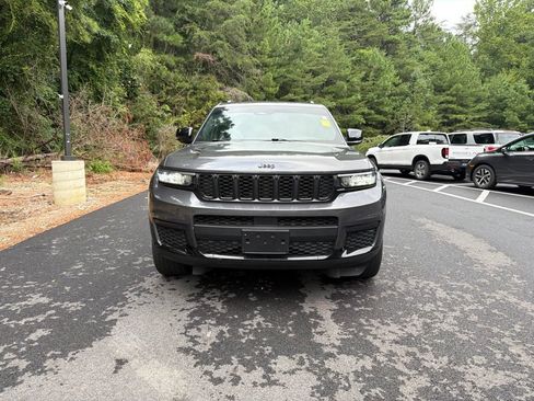Used 2021 Jeep Grand Cherokee L Laredo AWD/4WD image 3