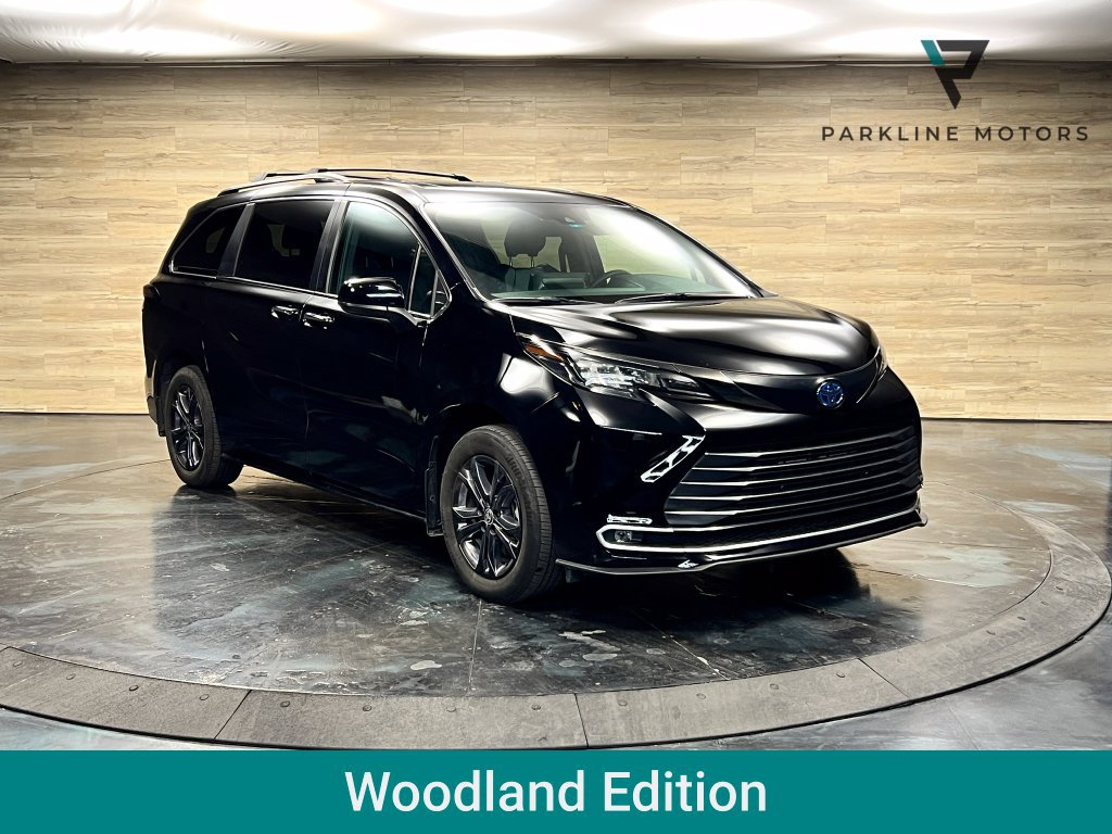 Used 2024 Toyota Sienna XLE Woodland Edition AWD/4WD 360° Tour