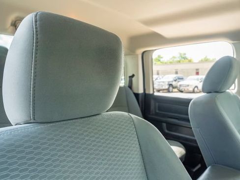 Used 2018 RAM 2500 Tradesman w/ Chrome Appearance Group AWD/4WD image 44
