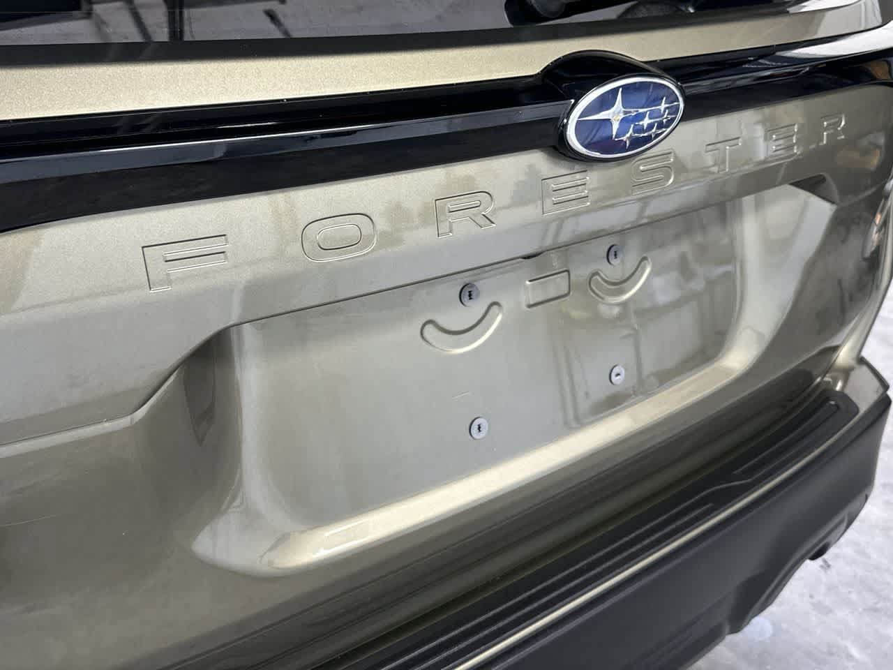 Used 2025 Subaru Forester Premium w/ Convenience Package #1 AWD/4WD image 10