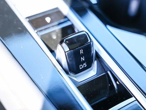 New 2026 Volkswagen Atlas Peak Edition image 38