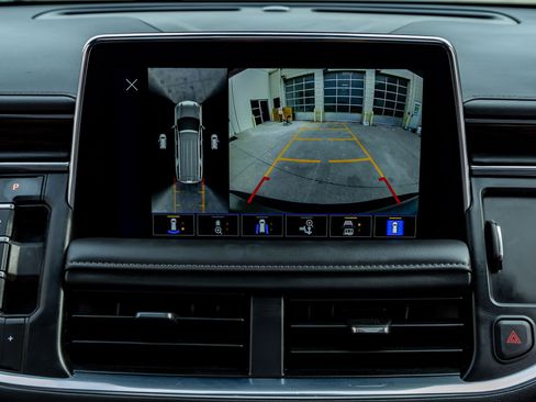 Used 2023 Chevrolet Tahoe LT w/ LT Signature Plus Package AWD/4WD image 26