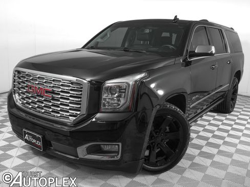 Used 2019 GMC Yukon XL Denali w/ Denali Ultimate Package RWD image 1