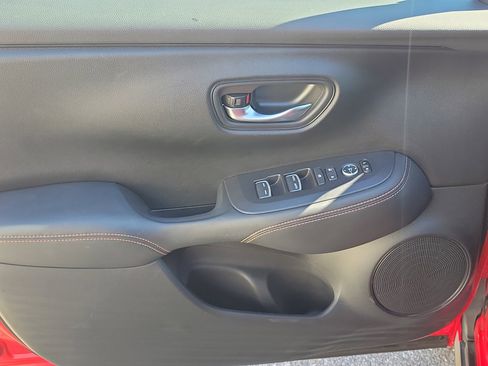 Certified 2024 Honda HR-V Sport image 16