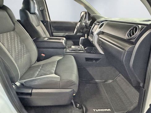 Used 2019 Toyota Tundra SR5 w/ Convenience Package AWD/4WD image 21