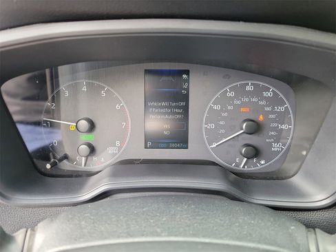 Used 2024 Toyota Corolla Cross AWD Hybrid image 21